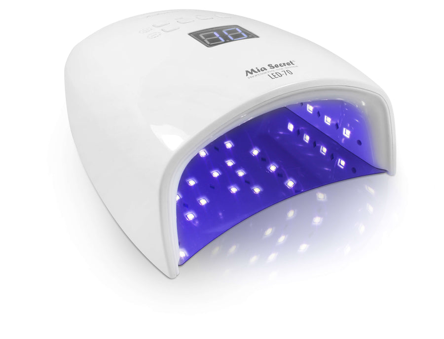 Cordless UV-LED lamp